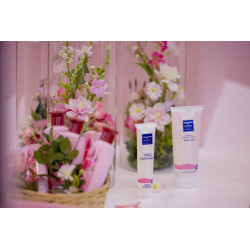 PROBIOTICKÝ MYCÍ GEL NA OBLIČEJ YOGHURT OF BULGARIA BIOFRESH - 200ml